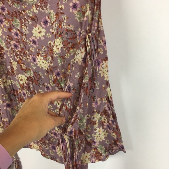 Mossimo Lavender Cold Shoulder Top Blouse - Picture 7 of 8